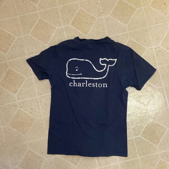 Vineyard vines Charleston whale t-shirt - Picture 3 of 6